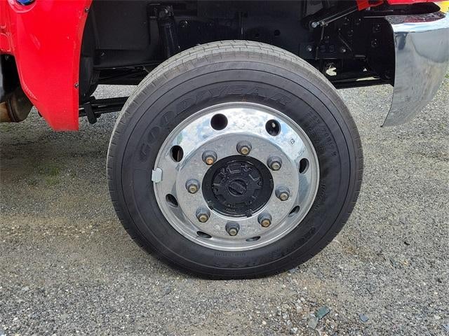 2024 Chevrolet Silverado 5500 HD LT