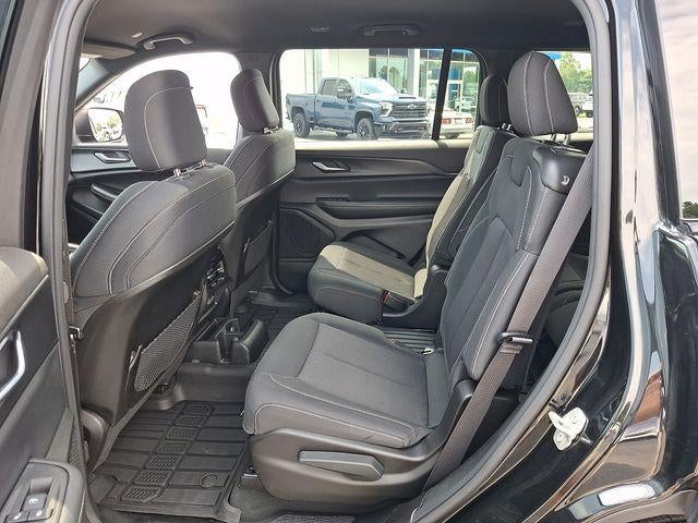 2024 Jeep Grand Cherokee L Laredo 4x4
