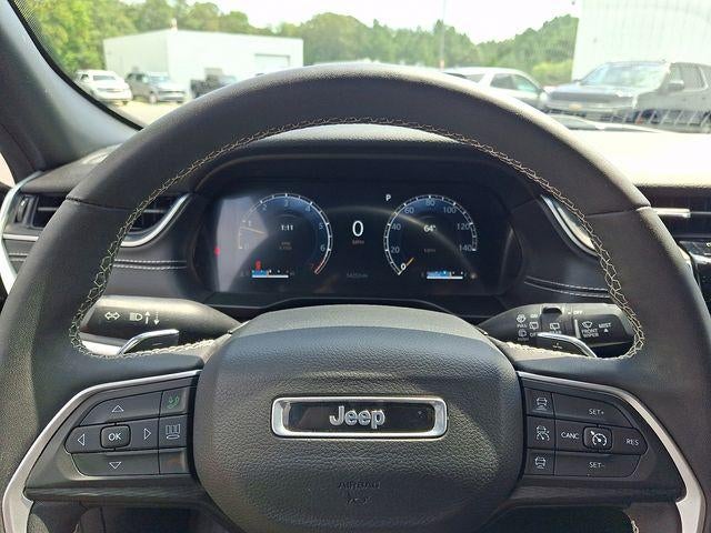 2024 Jeep Grand Cherokee L Laredo 4x4