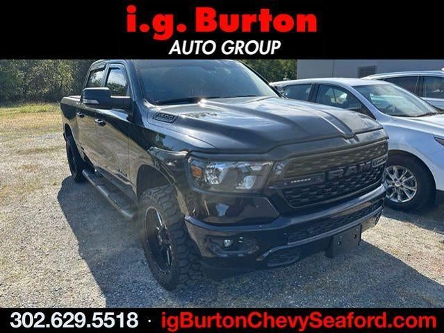 2022 RAM 1500 Big Horn Crew Cab 4x4 5'7" Box