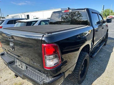2022 RAM 1500 Big Horn Crew Cab 4x4 5'7" Box