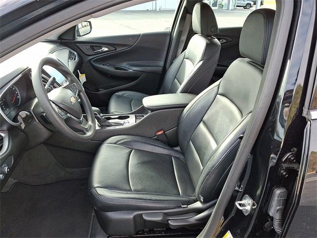 2025 Chevrolet Malibu LS