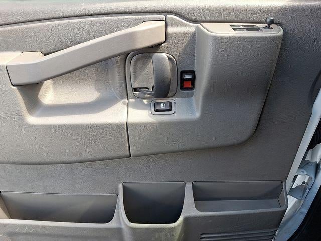 2024 Chevrolet Express Cargo 2500 Base
