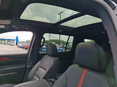 2025 Chevrolet Traverse RS