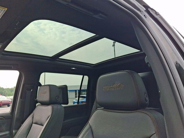 2024 Chevrolet Suburban High Country
