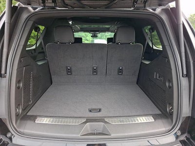 2024 Chevrolet Suburban High Country