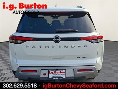 2023 Nissan Pathfinder SL