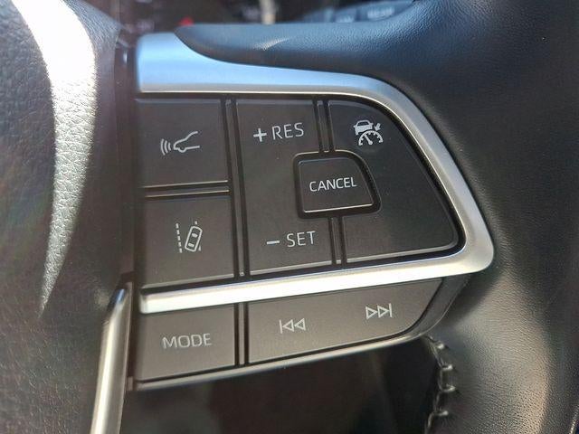 2022 TOYOTA TRUCK HIGHLANDER LE