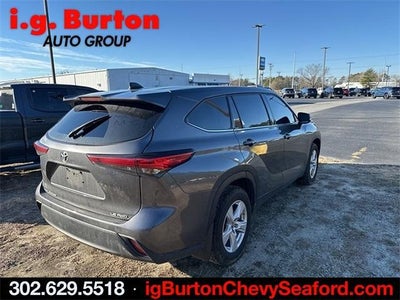 2022 TOYOTA TRUCK HIGHLANDER LE