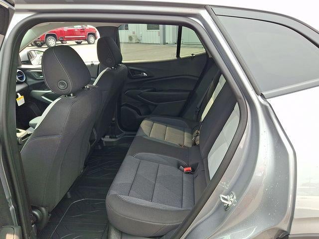 2026 Chevrolet Trax LS - Photo 7