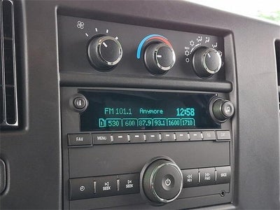 2025 Chevrolet Express Cutaway 3500 Base