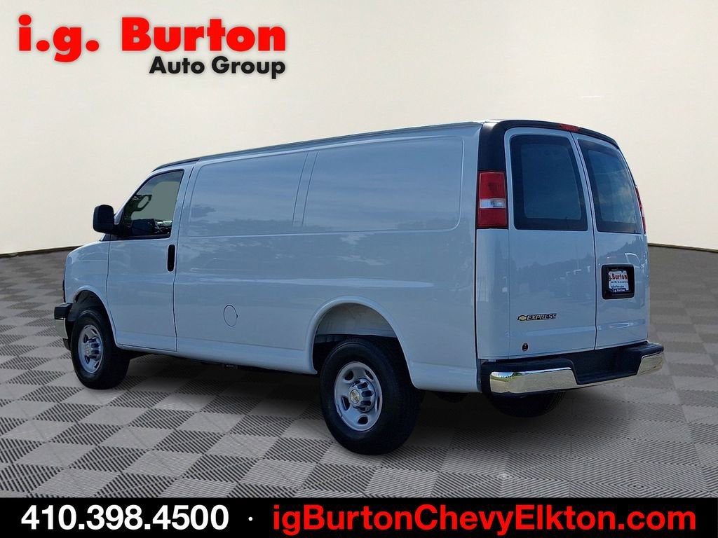 2026 Chevrolet Express Cargo WT