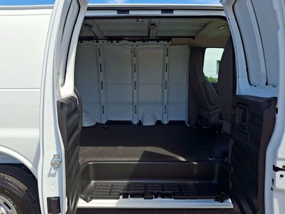 2026 Chevrolet Express Cargo WT
