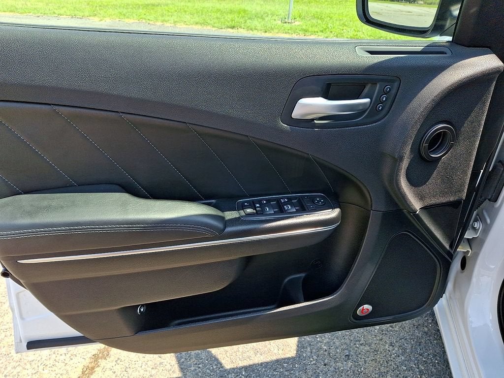 2017 Dodge Charger SXT RWD