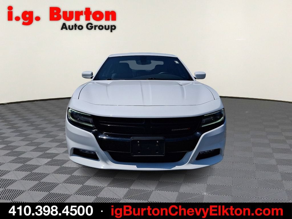 2017 Dodge Charger SXT RWD