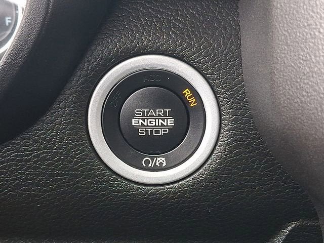2020 RAM 1500 Big Horn Crew Cab 4x4 5'7" Box