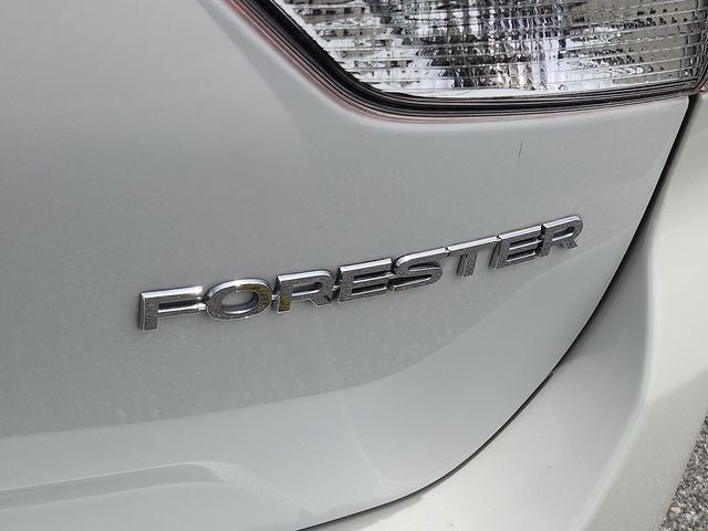 2023 Subaru Forester Base