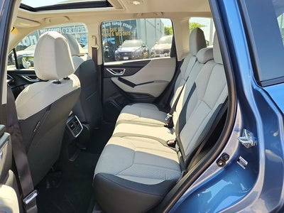 2024 Subaru Forester Premium