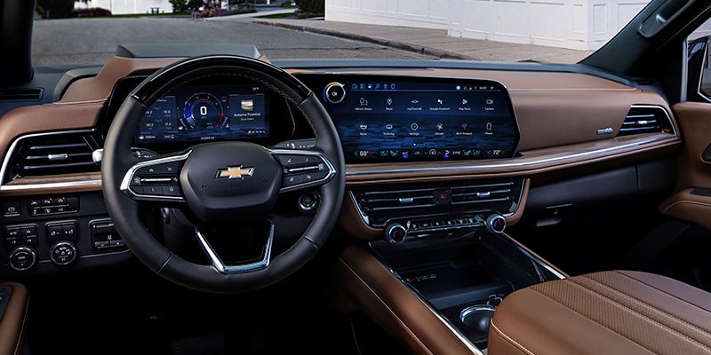 2025 Chevy Tahoe wheel and dashboard