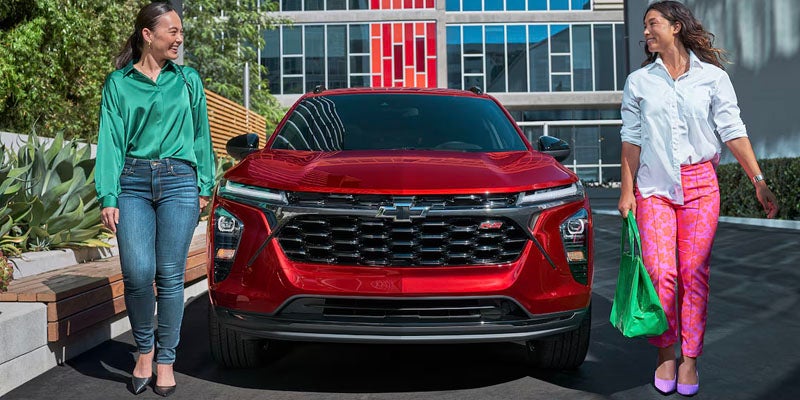 close up of the front grille of a 2025 Chevrolet Trax